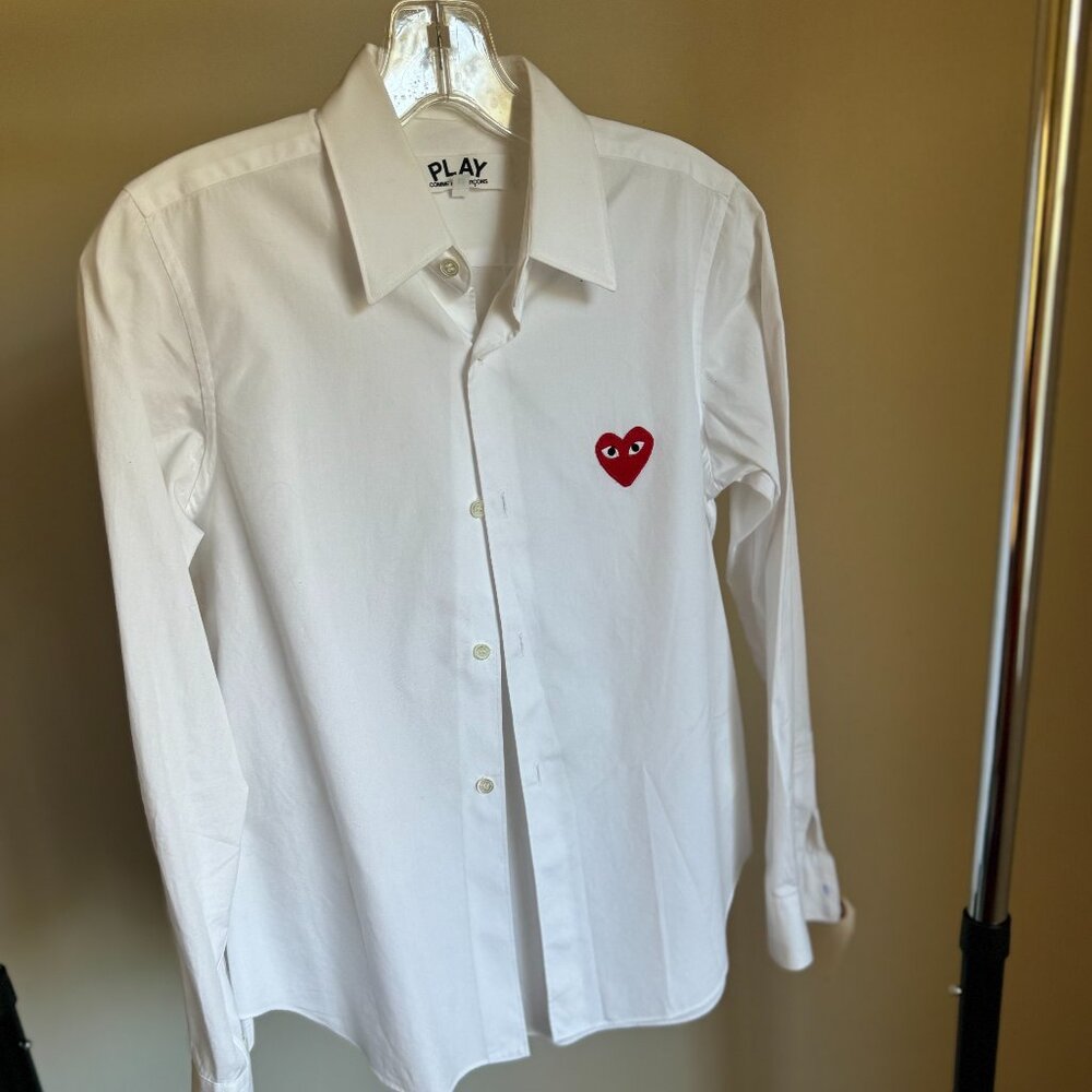 Comme Des Garcons Play
